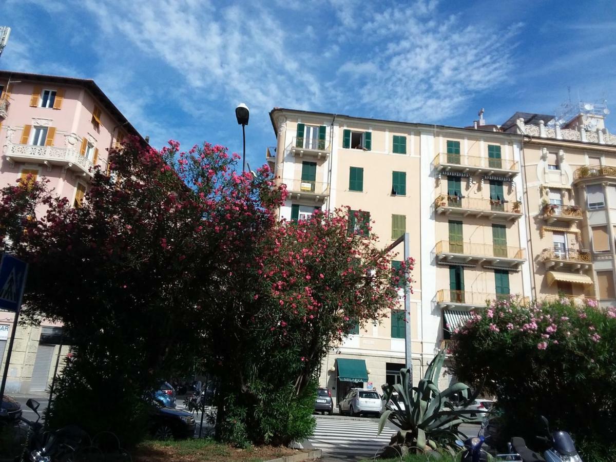Skyline, Casa Vacanze Savone Extérieur photo