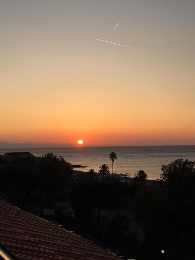 Skyline, Casa Vacanze Savone Extérieur photo
